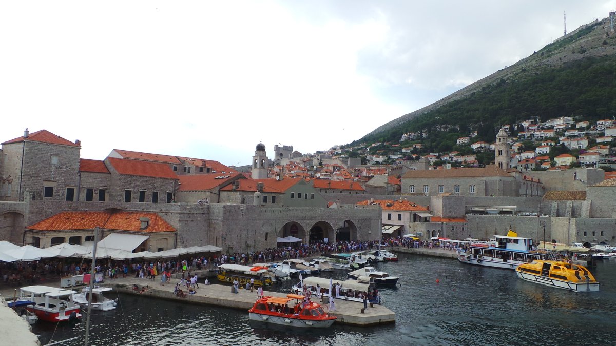 City Wall Walk54